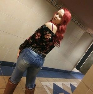 Meet your Posher, Bethany